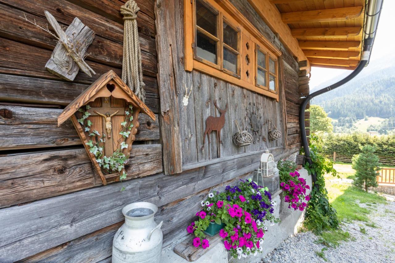 Ferienwohnungen Behamhof Neukirchen am Grossvenediger Luaran gambar